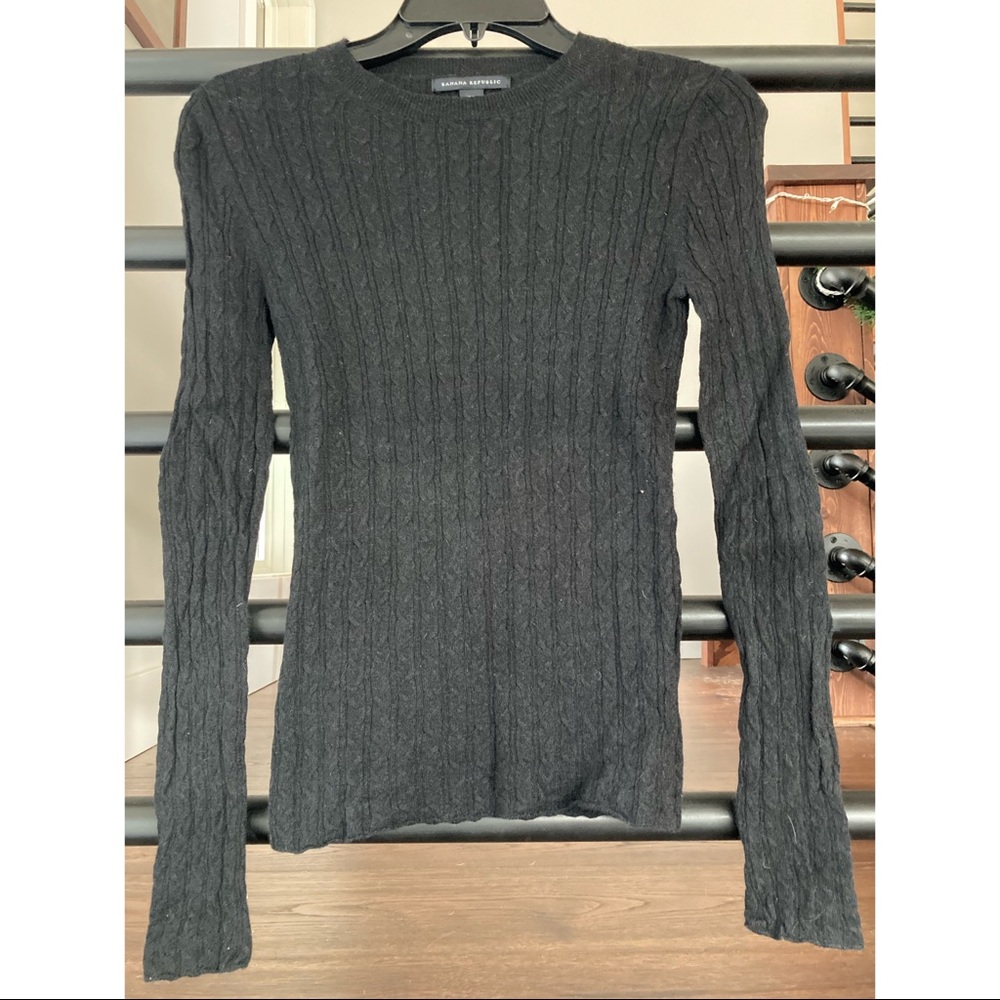 Banana Republic Black Crewneck Sweater